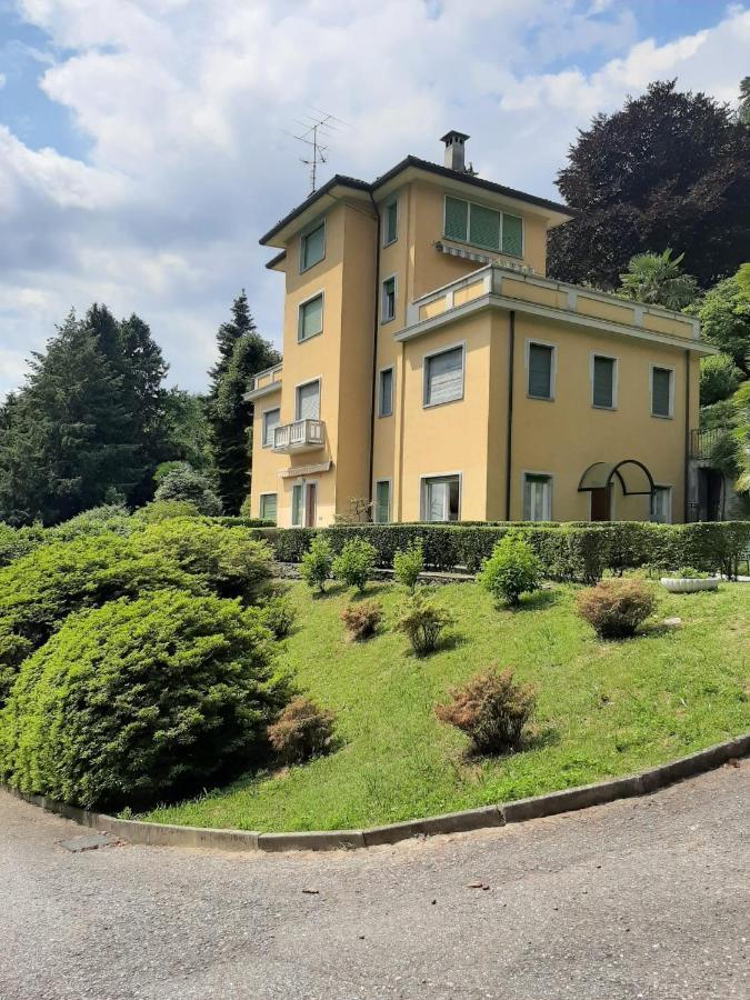 Bmp Apartment Gioiosa 2 Giardino Vista Lago Maggiore Belgirate Exterior foto